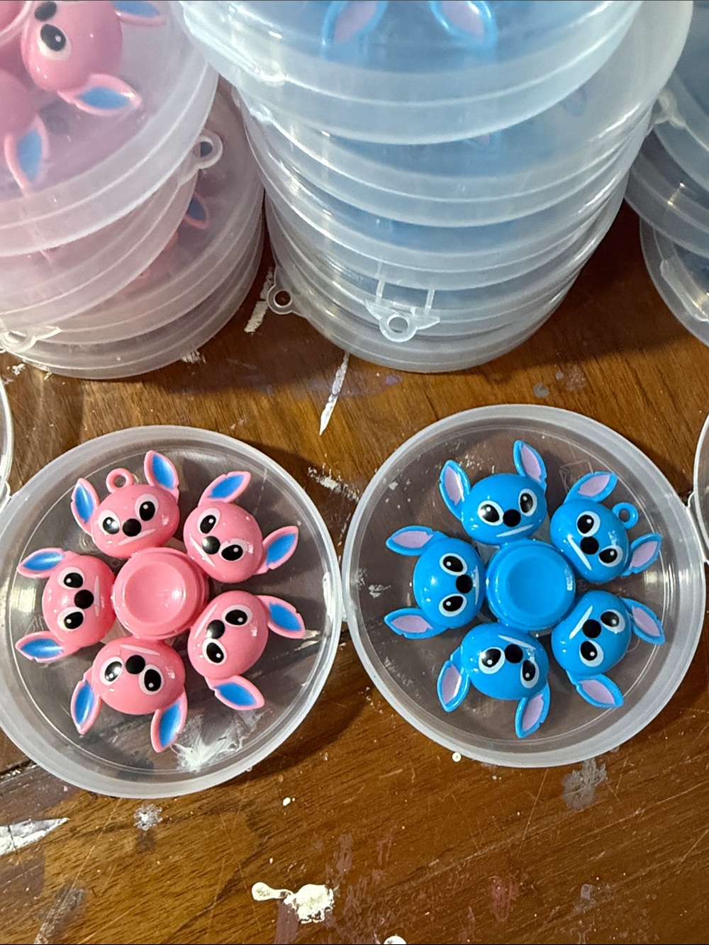 Cute Fidget Spinner Toy - Pink & Blue 27 total
